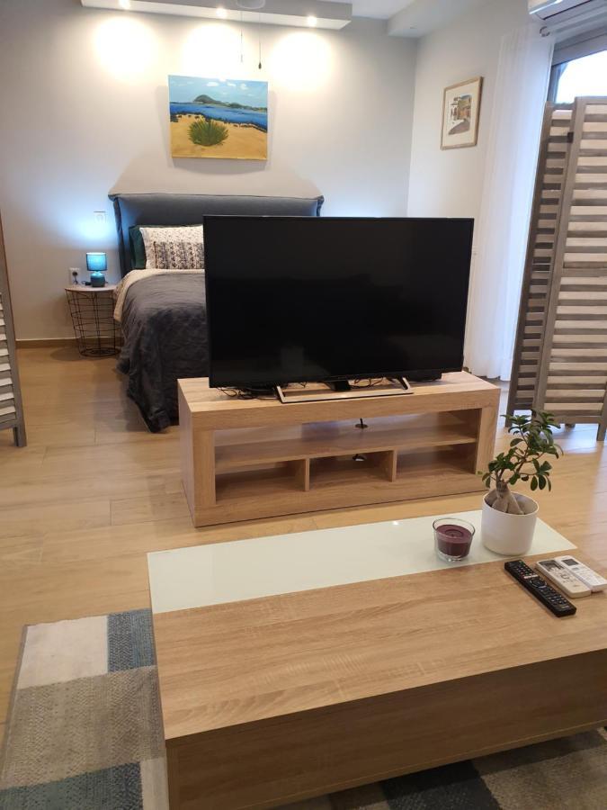 Tony'S Suite With Parking 아테네 외부 사진
