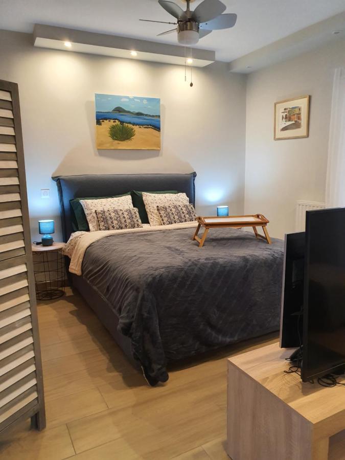 Tony'S Suite With Parking 아테네 외부 사진