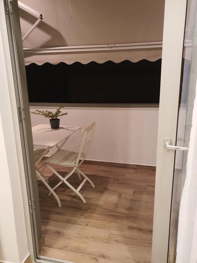 Tony'S Suite With Parking 아테네 외부 사진